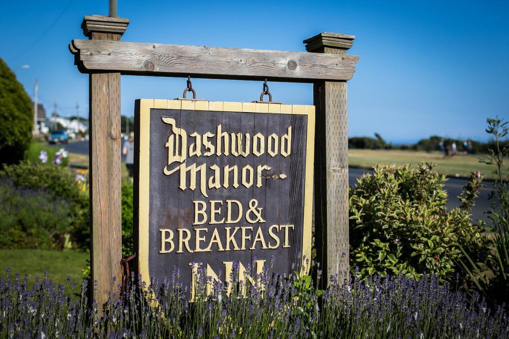 Dashwood Manor Seaside Bed & Breakfast Victoria Rom bilde